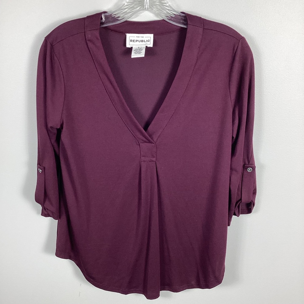 For The Republic V-Neck Burgandy Blouse Roll-Tab Sleeves Size Small Stretch‎